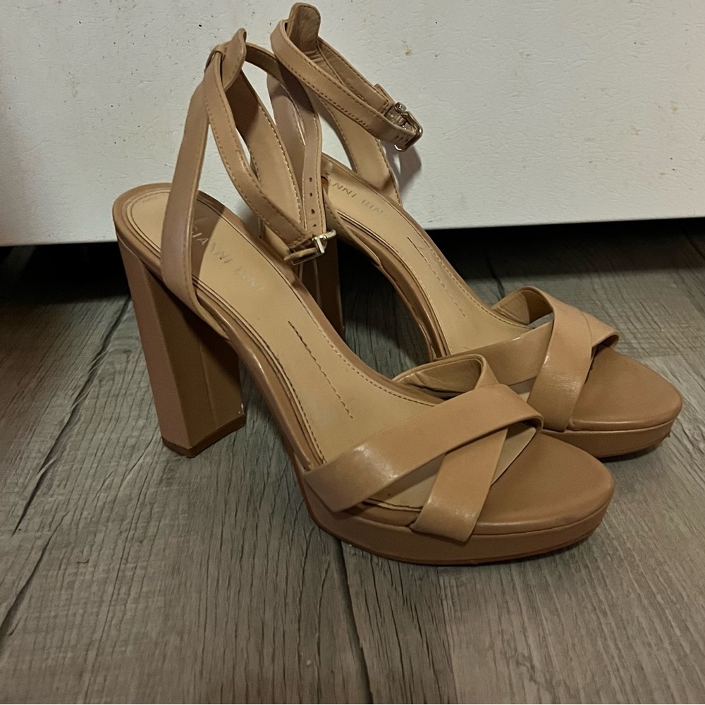 Gianni Bini Elegant Tan Strappy Block Heels